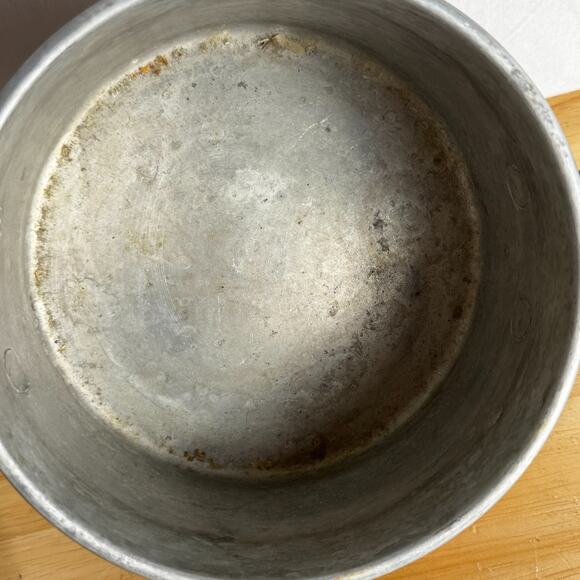 Vintage Copper French Soup Pot w/ Lid and Brass Handles 'Brevete DD S.G.D.G.' - Picture 6 of 10